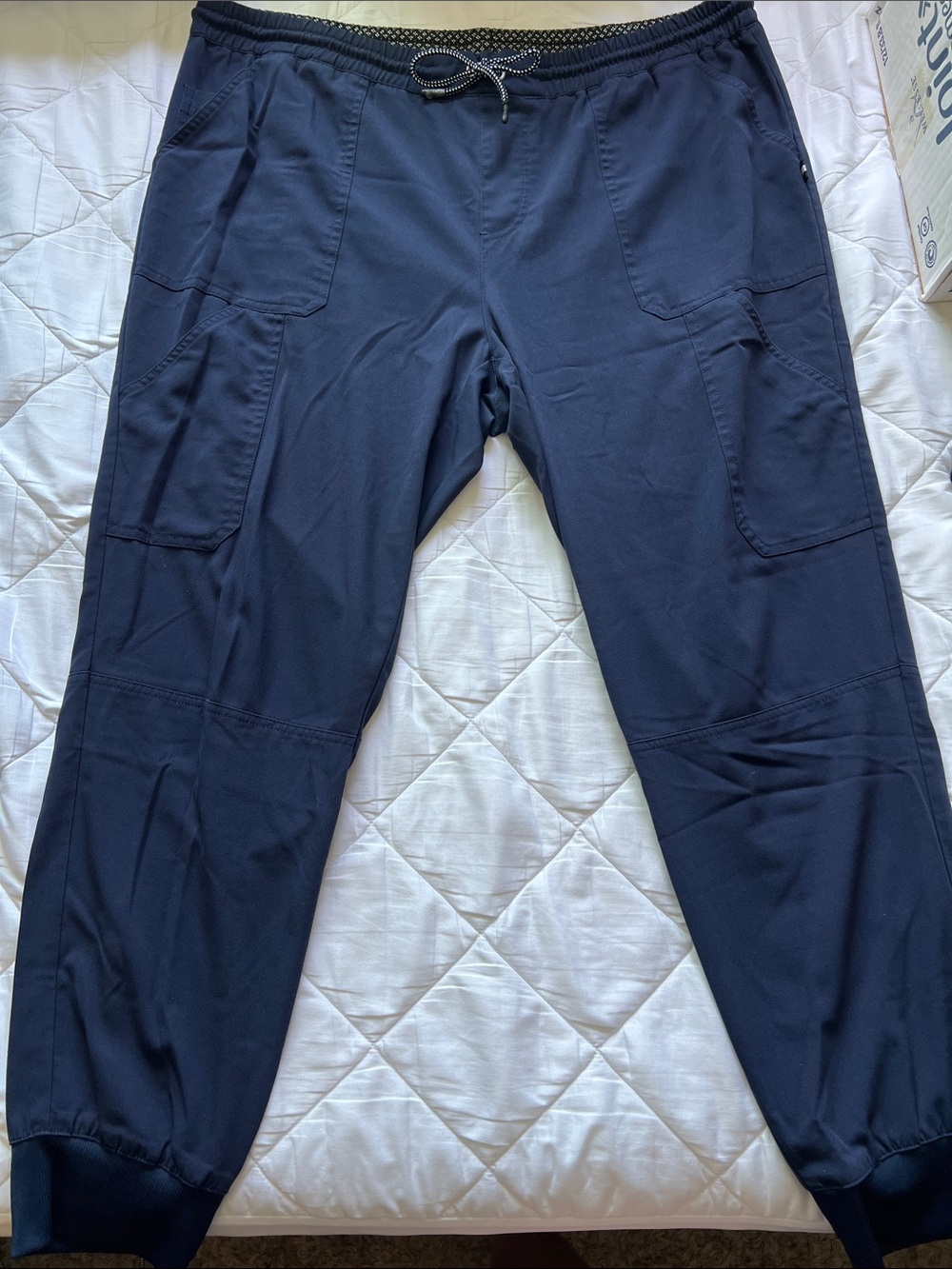 Women’s Navy Koi Scrub Jogger